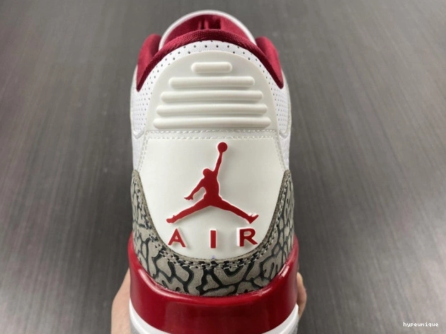 HYPE Cardinal Red CT8532-126 Jordan 3 Retro 0812